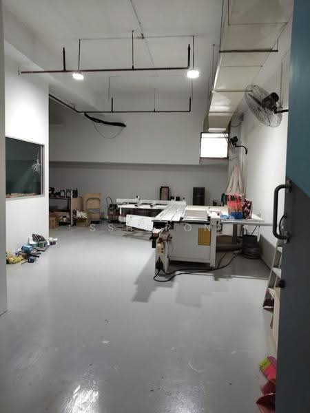 Eunos Warehouse Complex, 1 Kaki Bukit Road 2, Eunos / Geylang / Paya Lebar, 1,000 sqft, Factory / Workshop (B2) For Rent, by Ssharon Loh, 500258113 - Interior - CommercialGuru.com.sg