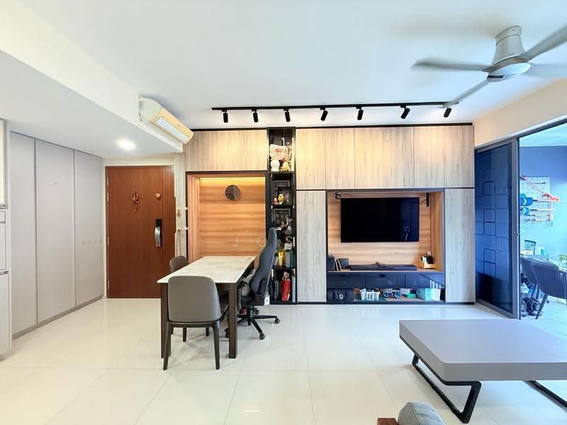 The Visionaire, 186 Canberra Drive, Sembawang / Yishun, 4 Bedrooms, 1,141 sqft, Condominium For Sale, by Jose Loh Zhenhao, 500258114 - Living Room - PropertyGuru.com.sg