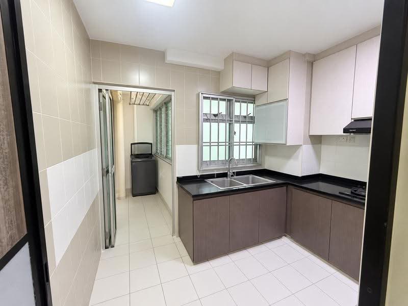 38D Bendemeer Road, 38D Bendemeer Road, Balestier / Toa Payoh, 3 Bedrooms, 990 sqft, HDB Flat For Sale, by Kevin Ng, 500258117 - Kitchen - PropertyGuru.com.sg