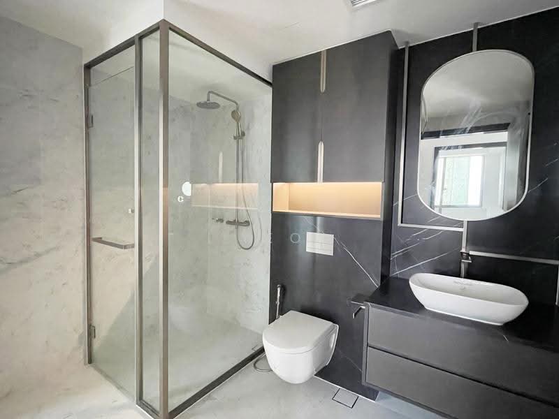 One Bernam, 1 Bernam Street, Chinatown / Tanjong Pagar, 2 Bedrooms, 732 sqft, Condominium For Sale, by Yeo Yong Peng, 500258124 - Bathroom - PropertyGuru.com.sg