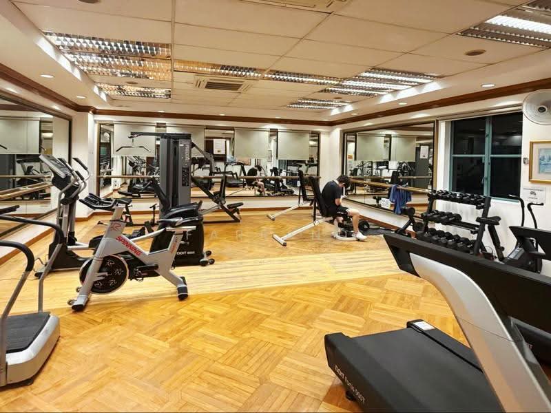 Cheap Renovated 3bdrm 1250sqft in Growth Hot Spot, Buona Vista / West Coast / Clementi New Town, 3 Bedrooms, 1,250 sqft, Condominium For Sale, by Farrand Hey, 500258129 - Gym - PropertyGuru.com.sg