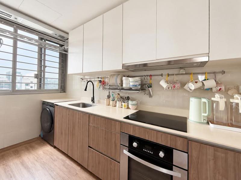 Sol Acres, 22 Choa Chu Kang Grove, Dairy Farm / Bukit Panjang / Choa Chu Kang, 3 Bedrooms, 926 sqft, Condominium For Sale, by Peggy Cheng, 500258133 - Kitchen - PropertyGuru.com.sg