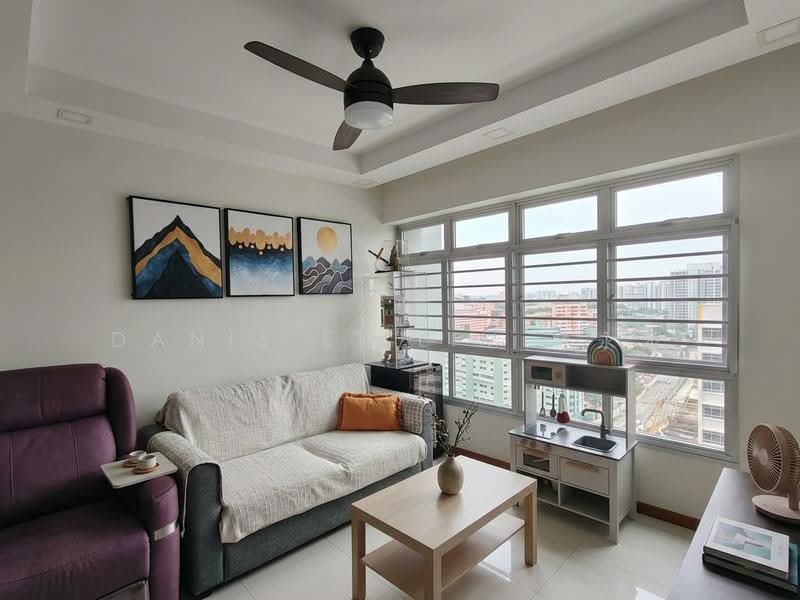 308A Ang Mo Kio Avenue 1, 308A Ang Mo Kio Avenue 1, Ang Mo Kio / Bishan / Thomson, 3 Bedrooms, 1,033 sqft, HDB Flat For Sale, by Danis ET Lim 林永添, 500258136 - Living Room - PropertyGuru.com.sg