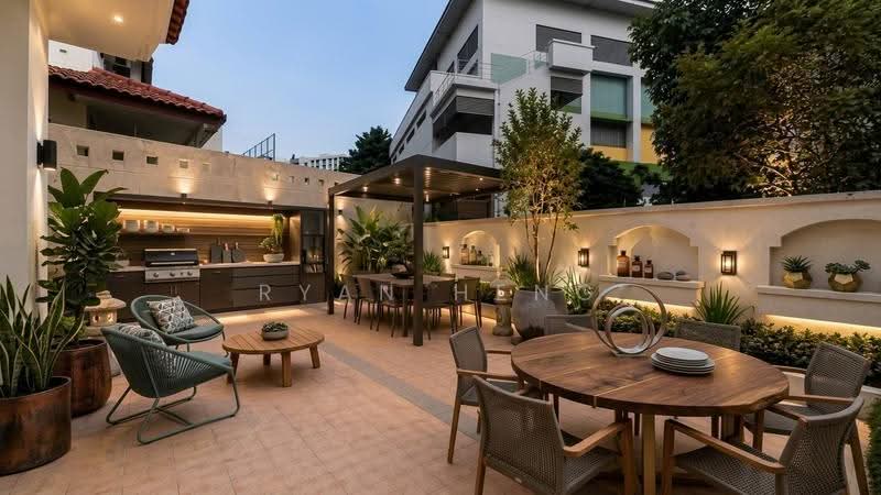 Rare Corner Lot | Only 17xx PSF | Huge Land Size at Serangoon Gardens, Hougang / Punggol / Sengkang, 5 Bedrooms, 4,000 sqft, Corner Terrace For Sale, by Ryan Heng, 500258140 - Exterior - PropertyGuru.com.sg
