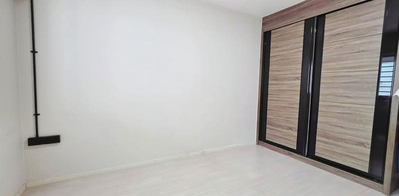 433 Bukit Panjang Ring Road, 433 Bukit Panjang Ring Road, Dairy Farm / Bukit Panjang / Choa Chu Kang, 4 Bedrooms, 1,571 sqft, HDB Flat For Sale, by Josh Wei, 500258145 - 3rd Bedroom (Level 2) - PropertyGuru.com.sg