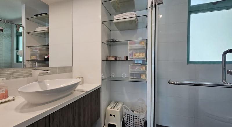 Southaven II, 33 Hindhede Walk, Clementi Park / Upper Bukit Timah, 3 Bedrooms, 1,302 sqft, Condominium For Sale, by Carol Phui, 500258146 - Bathroom - PropertyGuru.com.sg