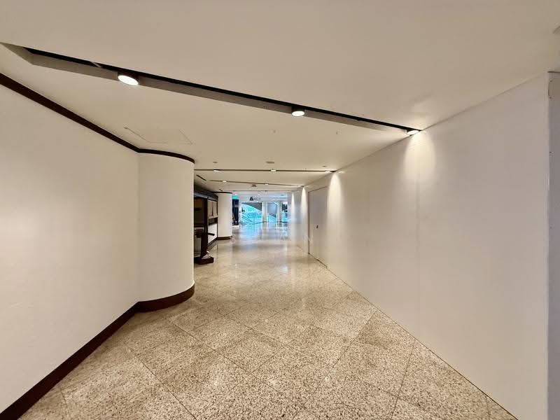 Prime F&B Space at Orchard Vicinity | Rarely Available | Near MRT, Orchard / River Valley, 1,722 sqft, Food & Beverage For Rent, by Sean Pang, 500258153 - Corridor - CommercialGuru.com.sg