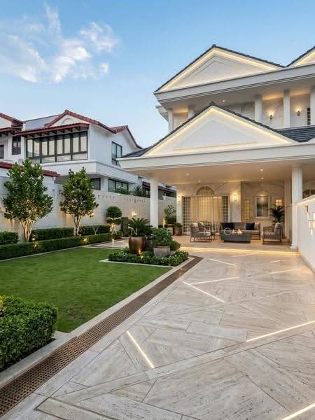 Best Deal in Serangoon Gardens | Corner Terrace | 17xx PSF | Spacious Layout, Hougang / Punggol / Sengkang, 5 Bedrooms, 4,000 sqft, Corner Terrace For Sale, by Ryan Heng, 500258158 - Exterior - PropertyGuru.com.sg