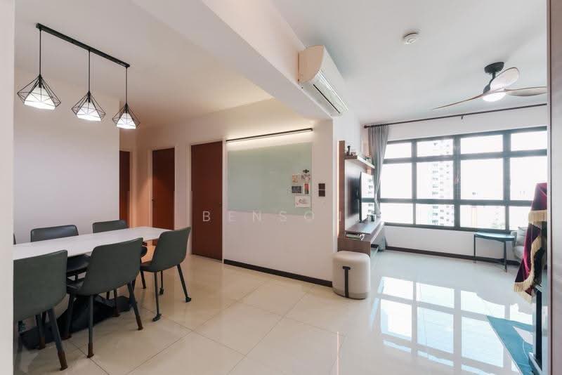 996C Buangkok Crescent, 996C Buangkok Crescent, Hougang / Punggol / Sengkang, 3 Bedrooms, 1,001 sqft, HDB Flat For Sale, by Benson Ting, 500258160 - Dining Room - PropertyGuru.com.sg