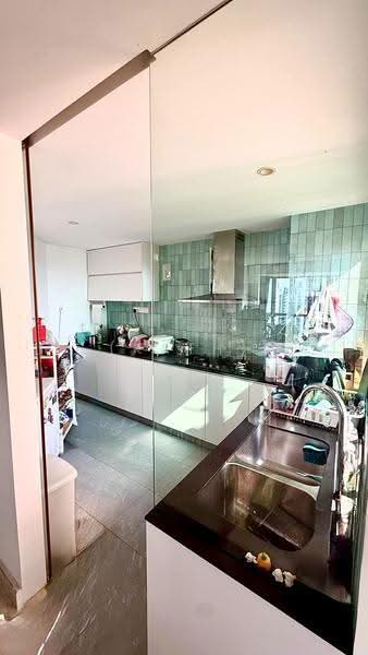 Yew Mei Green, 52 Choa Chu Kang North 6, Dairy Farm / Bukit Panjang / Choa Chu Kang, 3 Bedrooms, 1,410 sqft, Condominium For Sale, by (Kath) Lim Poh Peng, 500258165 - Kitchen - PropertyGuru.com.sg