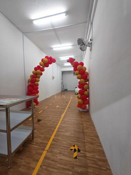 103 Yishun ring road@ chong pang market, Sembawang / Yishun, 315 sqft, Shop / Shophouse For Rent, by Henry Ong, 500258181 - Corridor - CommercialGuru.com.sg