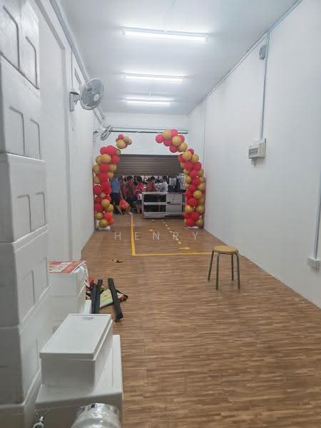 103 Yishun ring road@ chong pang market, Sembawang / Yishun, 315 sqft, Shop / Shophouse For Rent, by Henry Ong, 500258181 - Corridor - CommercialGuru.com.sg