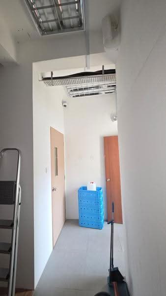 103 Yishun ring road@ chong pang market, Sembawang / Yishun, 315 sqft, Shop / Shophouse For Rent, by Henry Ong, 500258181 - Corridor - CommercialGuru.com.sg
