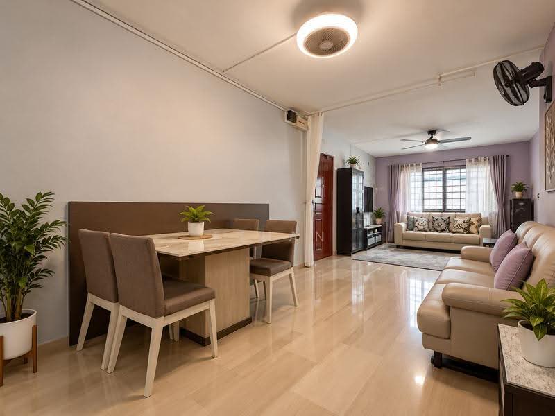 546 Jurong West Street 42, 546 Jurong West Street 42, Boon Lay / Jurong / Tuas, 3 Bedrooms, 1,119 sqft, HDB Flat For Sale, by Ethan Chong, 500258186 - Living Room - PropertyGuru.com.sg