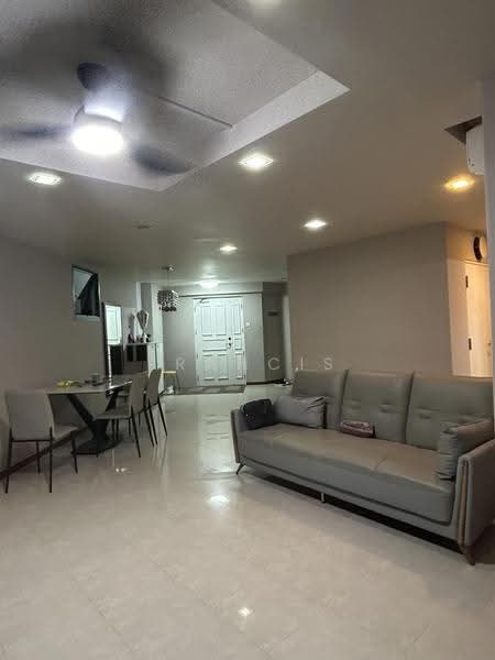 689D Woodlands Drive 75, 689D Woodlands Drive 75, Admiralty / Woodlands, 3 Bedrooms, 1,184 sqft, HDB Flat For Rent, by Francis Loh, 500258189 - Living Room - PropertyGuru.com.sg