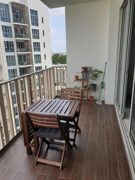 eCO, 281 Bedok South Avenue 3, Bedok / Upper East Coast, 2 Bedrooms, 861 sqft, Condominium For Rent, by Jimmy Phua Yian Tong, 500258200 - Balcony - PropertyGuru.com.sg