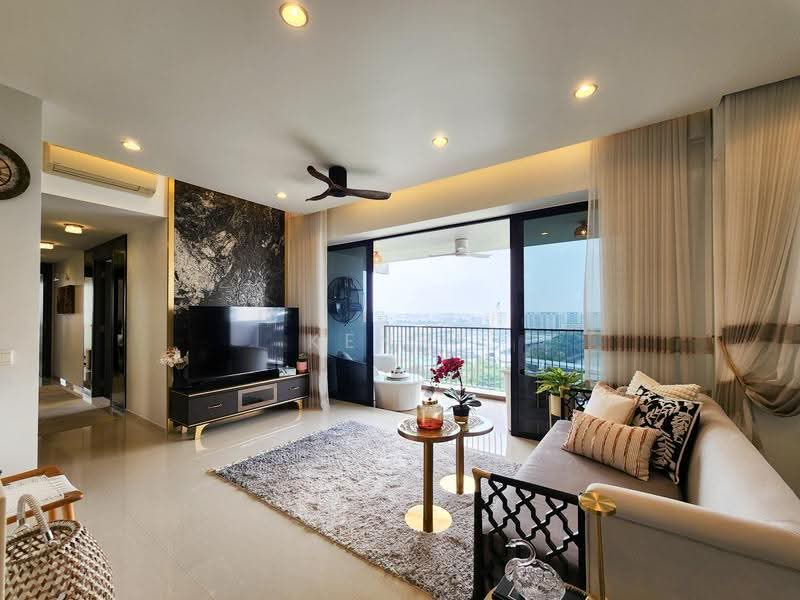 Riverbank at Fernvale, 17 Fernvale Close, Seletar / Yio Chu Kang, 5 Bedrooms, 1,389 sqft, Condominium For Sale, by Kenny Lim (林格徵), 500258201 - Living Room - PropertyGuru.com.sg