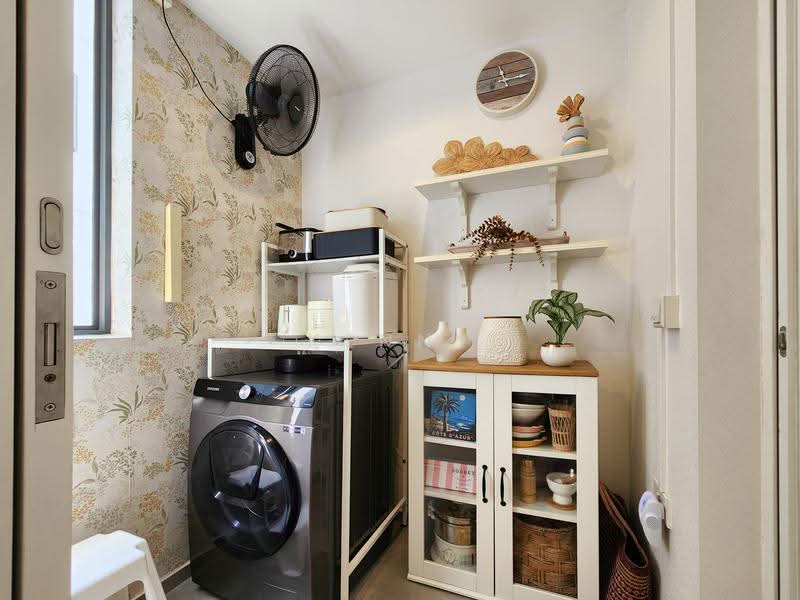 Riverbank at Fernvale, 17 Fernvale Close, Seletar / Yio Chu Kang, 5 Bedrooms, 1,389 sqft, Condominium For Sale, by Kenny Lim (林格徵), 500258201 - Utility Room - PropertyGuru.com.sg