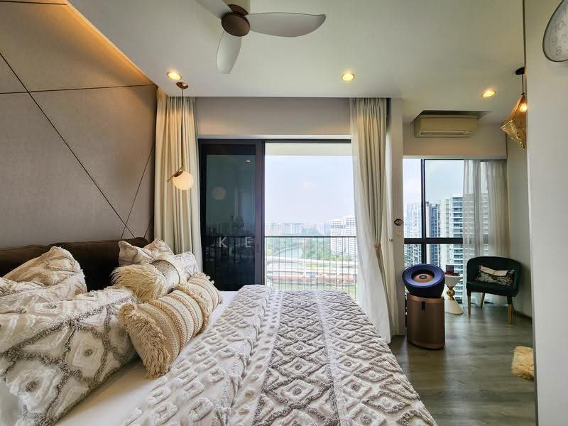 Riverbank at Fernvale, 17 Fernvale Close, Seletar / Yio Chu Kang, 5 Bedrooms, 1,389 sqft, Condominium For Sale, by Kenny Lim (林格徵), 500258201 - Bedroom - PropertyGuru.com.sg