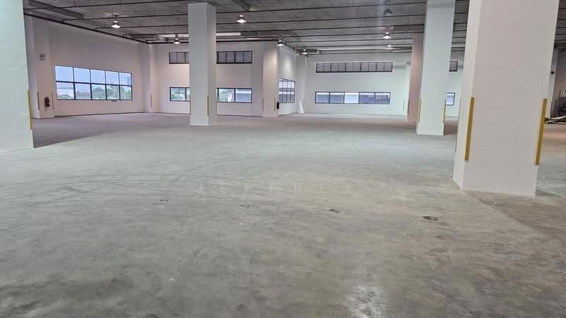 Pioneer Ramp up | 6m Ceiling | Loading Bays, Boon Lay / Jurong / Tuas, 24,060 sqft, Warehouse For Rent, by Jeffrey Hun, 500258204 - Interior - CommercialGuru.com.sg