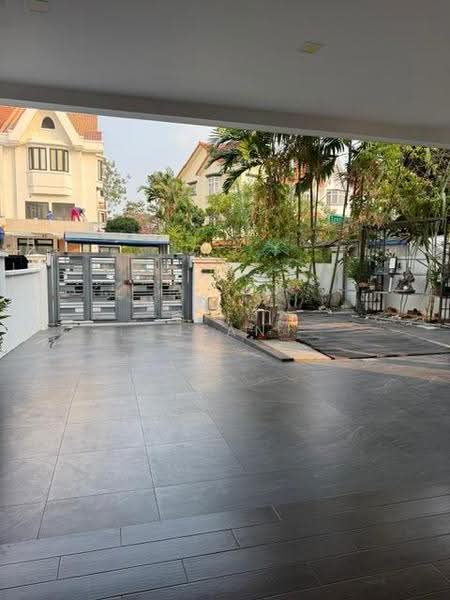 Lentor Villas, Lentor Street, Mandai / Upper Thomson, 6 Bedrooms, 8,000 sqft, Corner Terrace For Sale, by Jean Lee, 500258208 - Exterior - PropertyGuru.com.sg