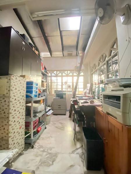 Guillemard road, Eunos / Geylang / Paya Lebar, 4 Bedrooms, 2,400 sqft, Terraced House For Sale, by Kim Tham, 500258209 - Study - PropertyGuru.com.sg