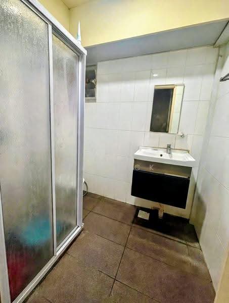 785B Woodlands Rise, 785B Woodlands Rise, Admiralty / Woodlands, 2 Bedrooms, 732 sqft, HDB Flat For Sale, by Patrick Neo, 500258213 - Bathroom - PropertyGuru.com.sg