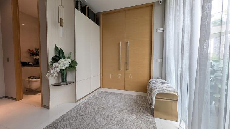 Cliveden at Grange, 100 Grange Road, Tanglin / Holland / Bukit Timah, 4 Bedrooms, 2,842 sqft, Condominium For Sale, by Eliza Tan, 500258227 - Entrance - PropertyGuru.com.sg