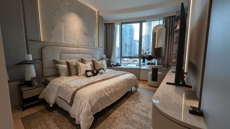 Cliveden at Grange, 100 Grange Road, Tanglin / Holland / Bukit Timah, 3 Bedrooms, 2,153 sqft, Condominium For Sale, by Eliza Tan, 500258232 - Bedroom - PropertyGuru.com.sg