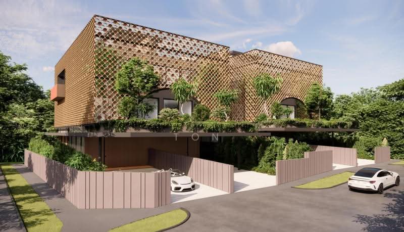 * LEGACY HOMES * Upper East Coast Semi-Detached, Kew Heights/Kew Terrace/Kew Walk/Kew Drive, Bedok / Upper East Coast, 5 Bedrooms, 6,975 sqft, Semi-Detached House For Sale, by Ton Ong, 500258236 - Exterior - PropertyGuru.com.sg