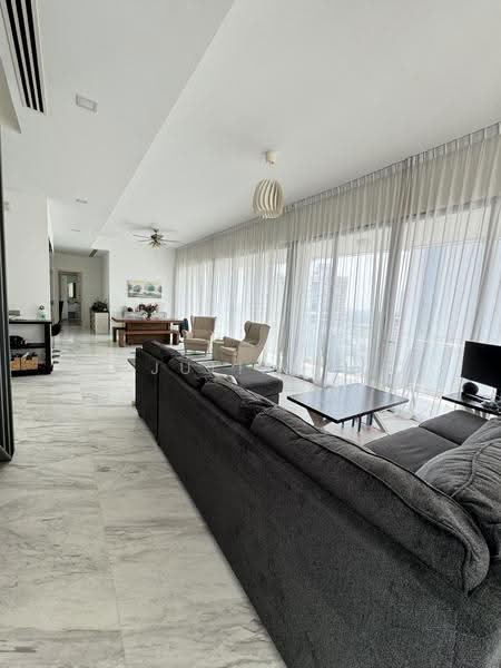 VIVA, 8 Suffolk Walk, Newton / Novena, 5 Bedrooms, 4,908 sqft, Condominium For Rent, by Juliana Ang, 500258245 - Living Room - PropertyGuru.com.sg