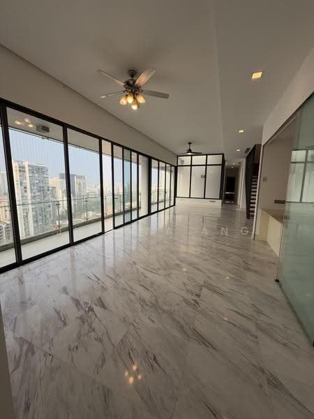 VIVA, 8 Suffolk Walk, Newton / Novena, 5 Bedrooms, 4,908 sqft, Condominium For Rent, by Juliana Ang, 500258245 - Large Living Dining Room - PropertyGuru.com.sg