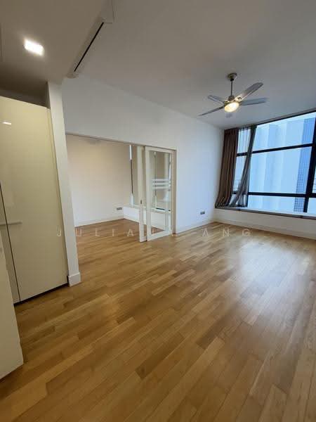 VIVA, 8 Suffolk Walk, Newton / Novena, 5 Bedrooms, 4,908 sqft, Condominium For Rent, by Juliana Ang, 500258245 - Large Master Bedroom - PropertyGuru.com.sg