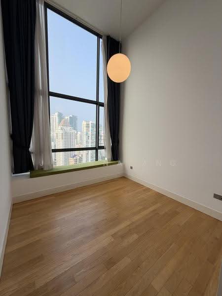 VIVA, 8 Suffolk Walk, Newton / Novena, 5 Bedrooms, 4,908 sqft, Condominium For Rent, by Juliana Ang, 500258245 - Junior Master Bedroom - PropertyGuru.com.sg