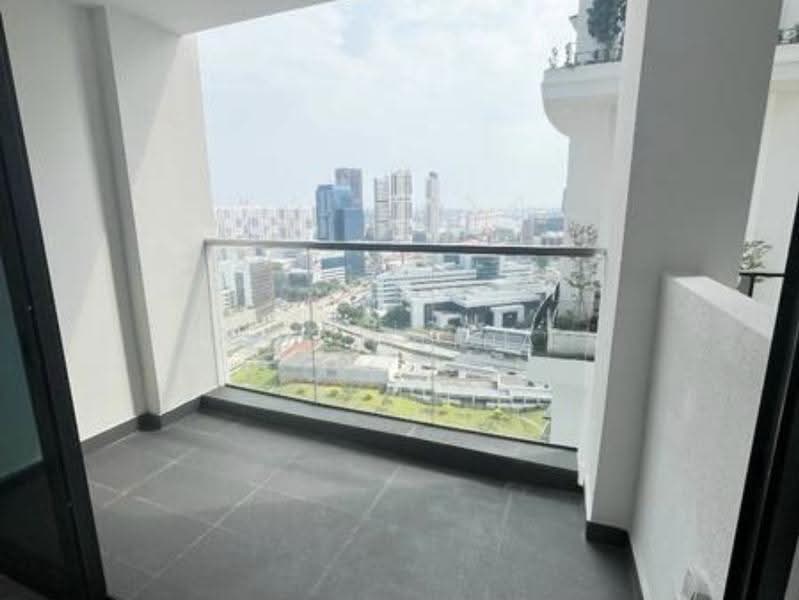 One Pearl Bank, 1 Pearl Bank, Alexandra / Commonwealth, 1 Bedroom, 570 sqft, Condominium For Sale, by Christina Phau, 500258254 - PropertyGuru.com.sg