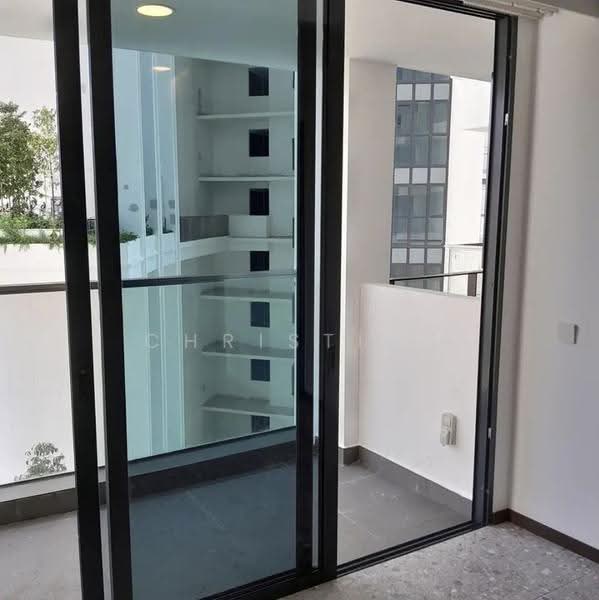 One Pearl Bank, 1 Pearl Bank, Alexandra / Commonwealth, 1 Bedroom, 570 sqft, Condominium For Sale, by Christina Phau, 500258254 - PropertyGuru.com.sg
