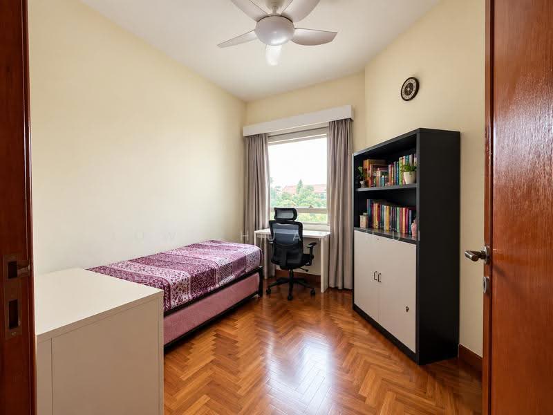 The Bayshore, 22 Bayshore Road, Bedok / Upper East Coast, 2 Bedrooms, 926 sqft, Condominium For Sale, by Low Chuan Hui, 500258259 - PropertyGuru.com.sg