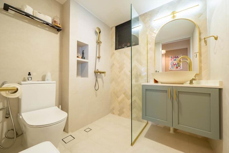Pinnacle @ Duxton, 1G Cantonment Road, Chinatown / Tanjong Pagar, 3 Bedrooms, 1,001 sqft, HDB Flat For Sale, by Karina Lee, 500258261 - Bathroom - PropertyGuru.com.sg