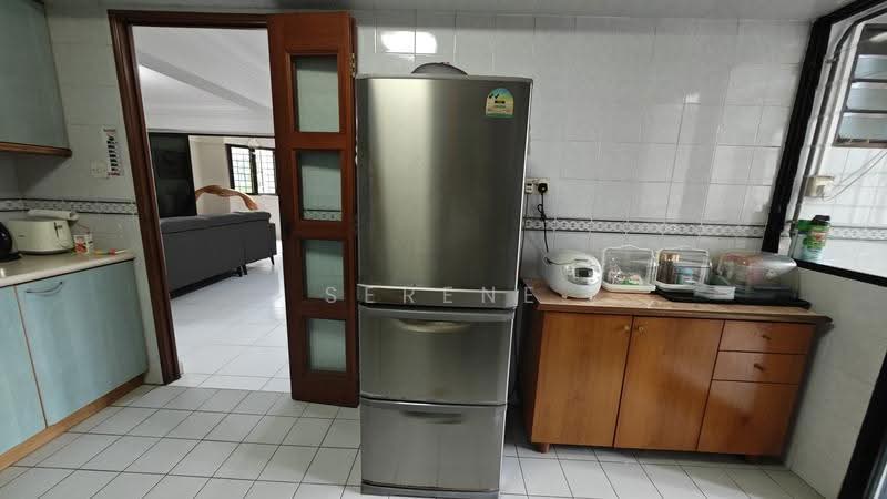 679 Choa Chu Kang Crescent, 679 Choa Chu Kang Crescent, Dairy Farm / Bukit Panjang / Choa Chu Kang, 4 Bedrooms, 1,323 sqft, HDB Flat For Sale, by Serene Pang 彭雪香, 500258267 - Kitchen - PropertyGuru.com.sg