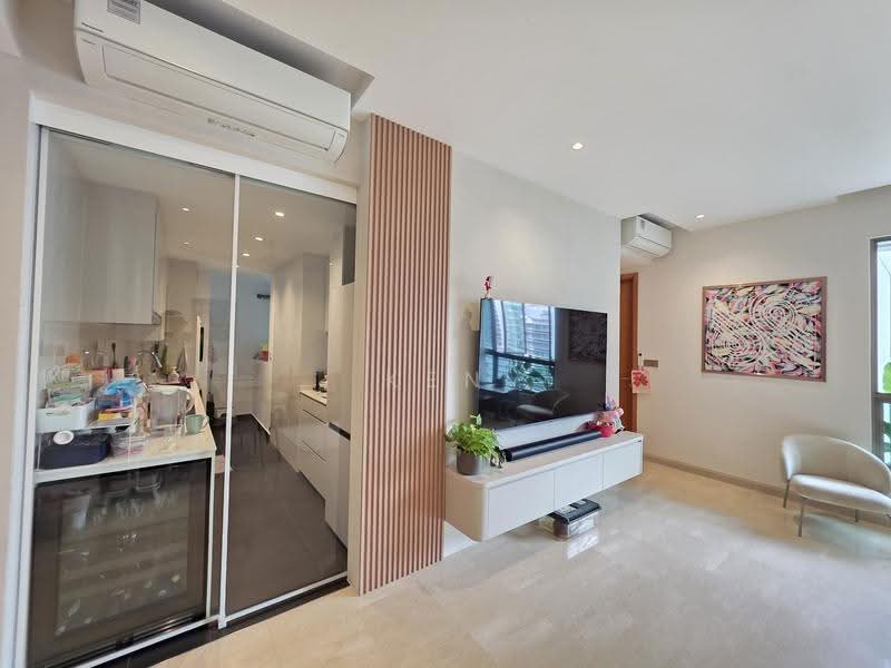 Amaryllis Ville, 20 Newton Road, Newton / Novena, 3 Bedrooms, 980 sqft, Condominium For Sale, by Ken Bong 黄慧锋, 500258273 - Living Room - PropertyGuru.com.sg