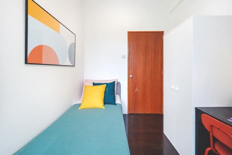 Village @ Pasir Panjang, 463 Pasir Panjang Road, Buona Vista / West Coast / Clementi New Town, 2 Bedrooms, 829 sqft, Condominium For Sale, by Alicia Soh, 500258292 - Bedroom - PropertyGuru.com.sg