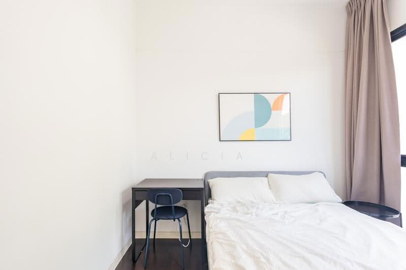 Village @ Pasir Panjang, 463 Pasir Panjang Road, Buona Vista / West Coast / Clementi New Town, 2 Bedrooms, 829 sqft, Condominium For Sale, by Alicia Soh, 500258292 - Bedroom - PropertyGuru.com.sg