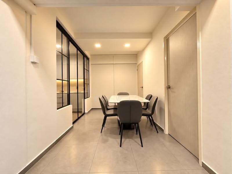 435 Hougang Avenue 8, 435 Hougang Avenue 8, Hougang / Punggol / Sengkang, 4 Bedrooms, 1,216 sqft, HDB Flat For Sale, by Dewi Tan, 500258293 - Dining Room - PropertyGuru.com.sg