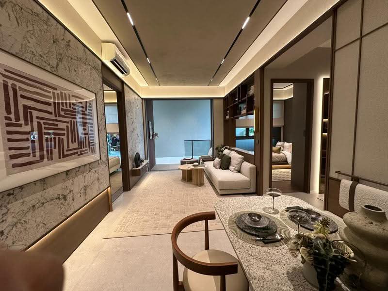 Amber House, 30 Amber Gardens, East Coast / Marine Parade, 2 Bedrooms, 635 sqft, Apartment For Sale, by Lee Liang Fei, 500258296 - Living Room - PropertyGuru.com.sg