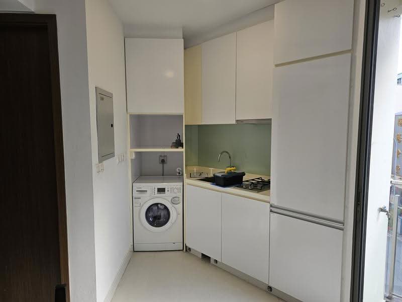 Smart Suites, 302 Sims Avenue, Eunos / Geylang / Paya Lebar, 2 Bedrooms, 463 sqft, Condominium For Sale, by Sit Soh Pheng, 500258297 - Kitchen - PropertyGuru.com.sg