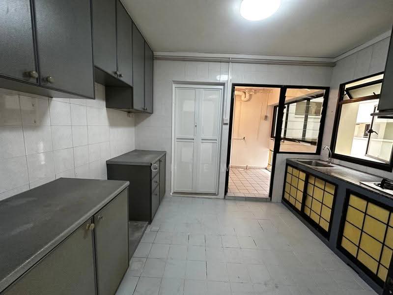 722 Tampines Street 72, 722 Tampines Street 72, Pasir Ris / Tampines, 3 Bedrooms, 1,066 sqft, HDB Flat For Sale, by Chiew Jie Yi, 500258298 - Kitchen - PropertyGuru.com.sg