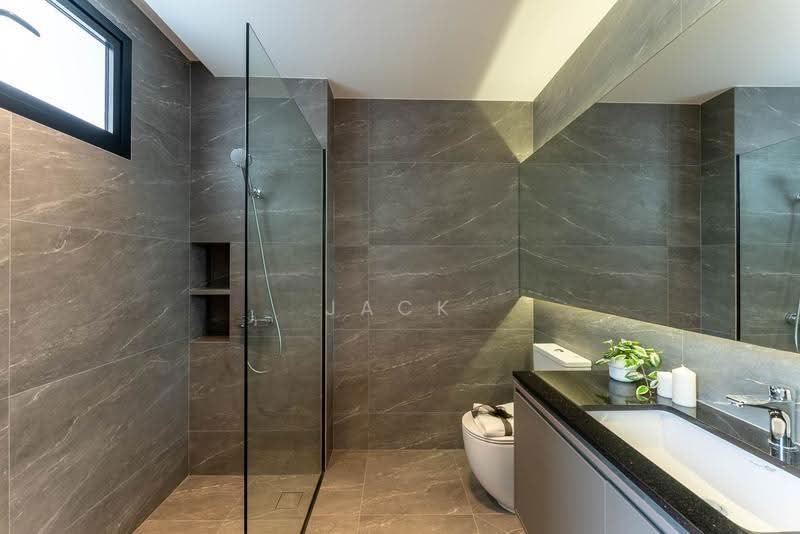 Brand New Freehold Terrace @ Sembawang Straits Estate, 23 Jalan Sankam, Sembawang / Yishun, 5 Bedrooms, 1,771 sqft, Terraced House For Sale, by Jack Goh, 500258302 - Bathroom - PropertyGuru.com.sg