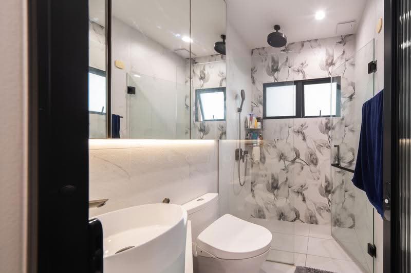Seraya Breeze, 3 Seraya Road, East Coast / Marine Parade, 4 Bedrooms, 1,281 sqft, Apartment For Sale, by Hector Au, 500258309 - Bathroom - PropertyGuru.com.sg
