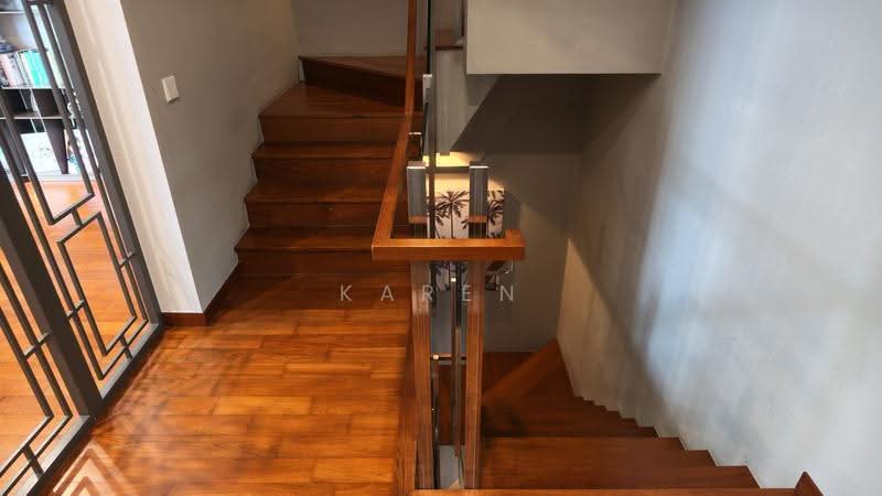 Renovated 3.5+B Storey Corner Terrace near Beauty World MRT & 1KM to Pei Hwa/Bt Timah Primary, Eng Kong Terrace, Lorong Kismis, Upper Toh Tuck Terrace, Clementi Park / Upper Bukit Timah, 5 Bedrooms, 5,382 sqft, Corner Terrace For Sale, by Karen Low, 500258310 - Interior - PropertyGuru.com.sg
