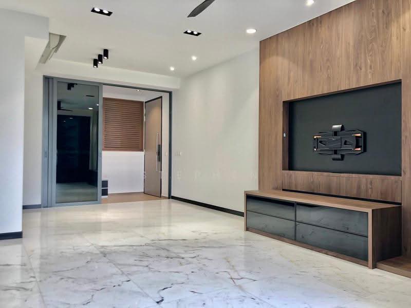 The Criterion, 1 Yishun Street 51, Sembawang / Yishun, 3 Bedrooms, 1,023 sqft, Condominium For Sale, by Stephen Yeo, 500258340 - Living Room - PropertyGuru.com.sg